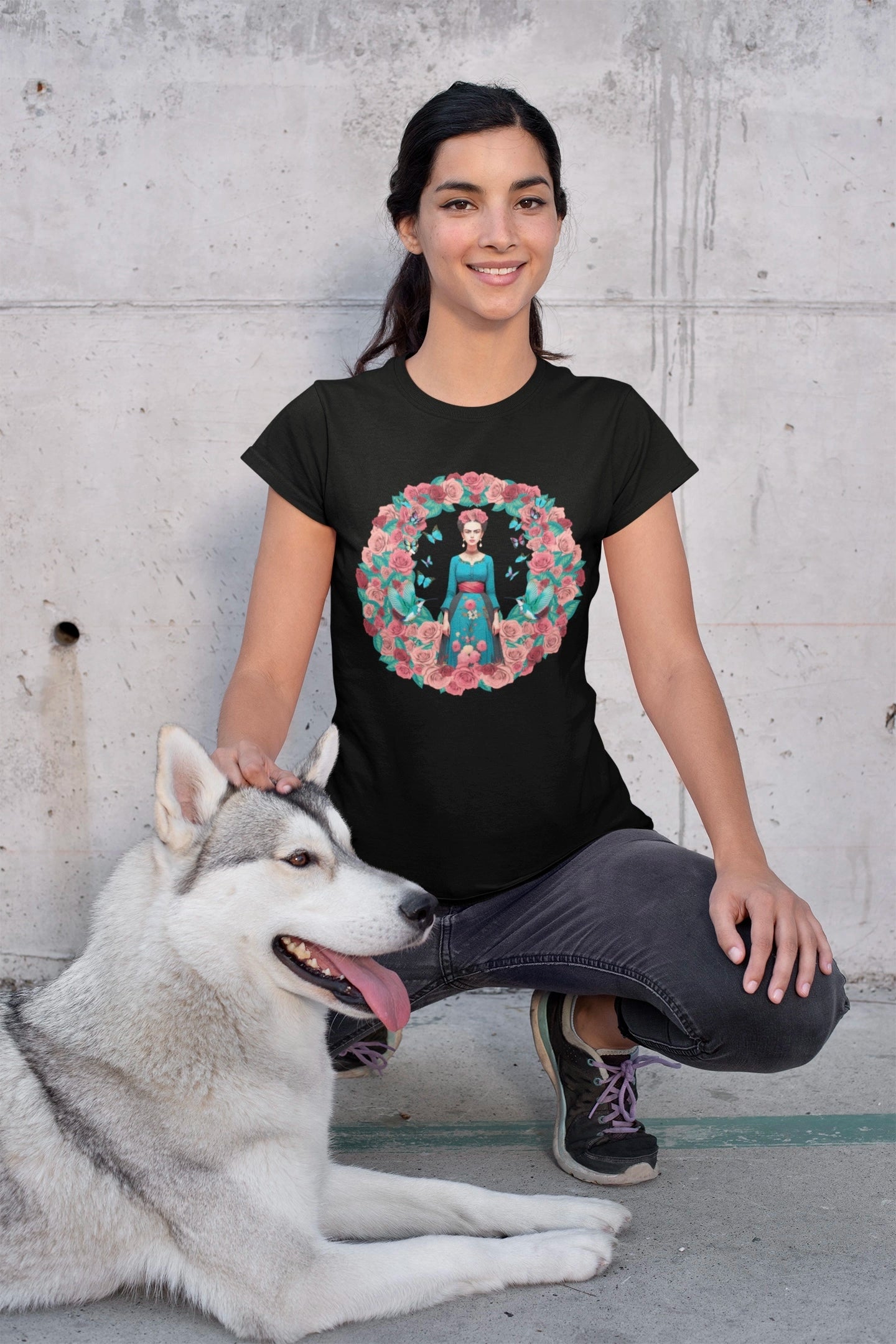 Frida Vibes Women T-shirt Black with Augmented Reality! "Shipping in December 2024"