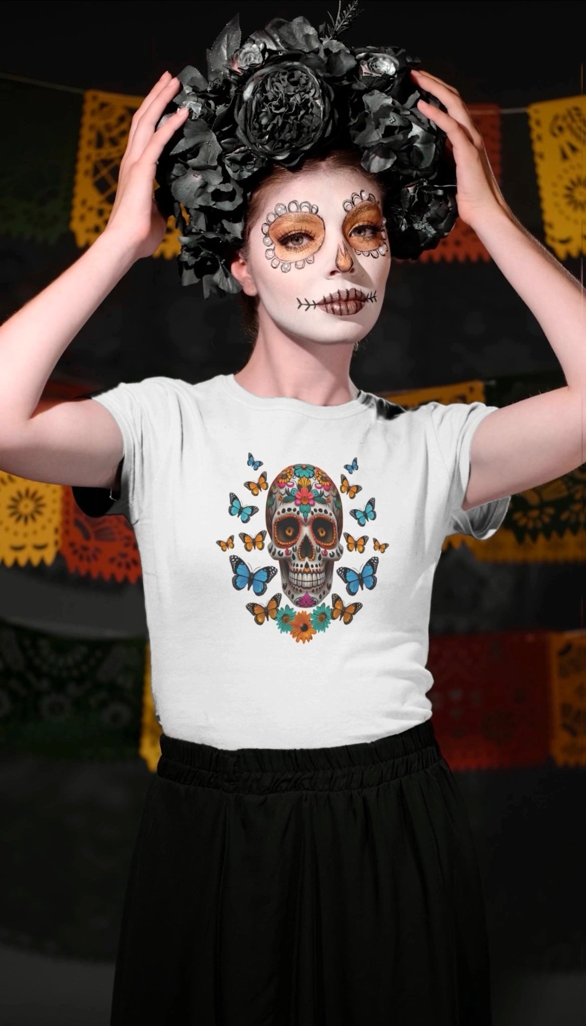 Calaverita / Sugar Skull Women T-shirt "Shipping in December 2024"